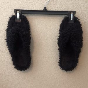 BearPaw Black Saddle-Style Slippers